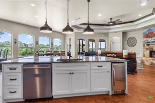 1909 Hunters Cove, New Braunfels, TX 78132 - Photo 10