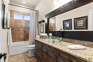 1909 Hunters Cove, New Braunfels, TX 78132 - Photo 24