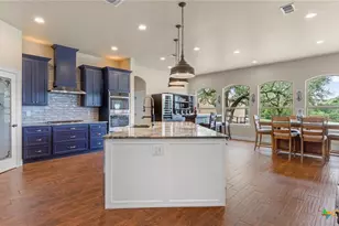 1909 Hunters Cove, New Braunfels, TX 78132 - Photo 8