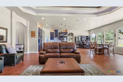 1909 Hunters Cove, New Braunfels, TX 78132 - Photo 12