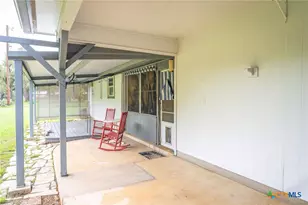8580 Spring Branch Rd, Spring Branch, TX 78070 - Photo 14
