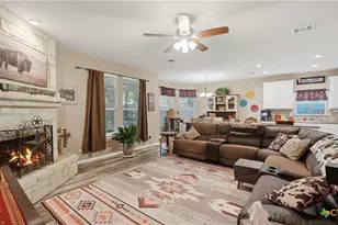 736 San Luis, New Braunfels, TX 78132 - Photo 6