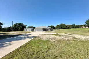 553 Lonesome Oak Dr, Copperas Cove, TX 76522 - Photo 1