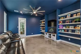 521 Rittimann Rd, Spring Branch, TX 78070 - Photo 24