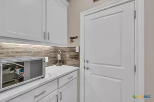 1033 Carriage Loop, New Braunfels, TX 78132 - Photo 12