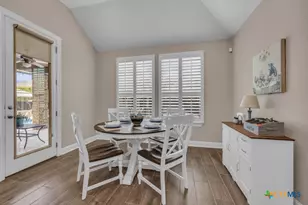 1033 Carriage Loop, New Braunfels, TX 78132 - Photo 8