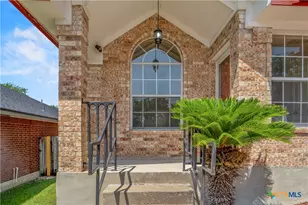 2130 Keystone Dr, New Braunfels, TX 78130 - Photo 2