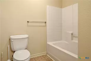 2130 Keystone Dr, New Braunfels, TX 78130 - Photo 10