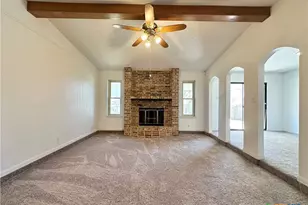 1908 Stardust St, Killeen, TX 76543 - Photo 4