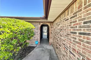 1908 Stardust St, Killeen, TX 76543 - Photo 2