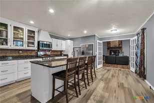 12912 Spring Valley Rd, Moody, TX 76557 - Photo 6
