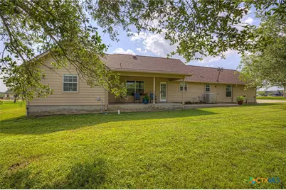 175 Creekwood Drive, Gonzales, TX 78629 - Photo 32