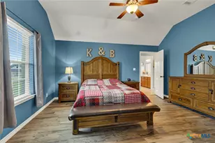 175 Creekwood Dr, Gonzales, TX 78629 - Photo 16