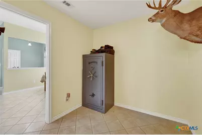 175 Creekwood Drive, Gonzales, TX 78629 - Photo 22
