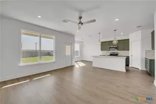 186 Lost Horizon Dr, Copperas Cove, TX 76522 - Photo 6