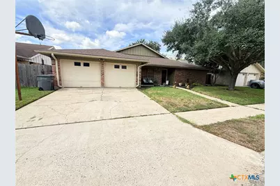 403 Alamogordo Drive, Victoria, TX 77904 - Photo 2