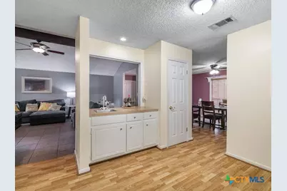 403 Alamogordo Drive, Victoria, TX 77904 - Photo 28