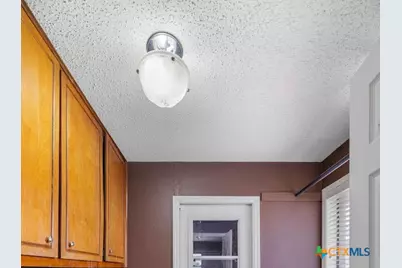 403 Alamogordo Drive, Victoria, TX 77904 - Photo 14
