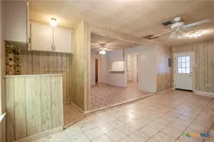 2903 Gayle St, Victoria, TX 77901 - Photo 10