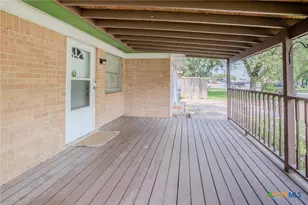2903 Gayle St, Victoria, TX 77901 - Photo 4