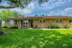 3053 Hobby Creek Rd, Burlington, TX 76519 - Photo 2