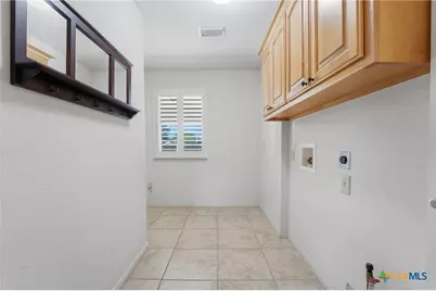 714 Louisiana Avenue, Shiner, TX 77984 - Photo 34