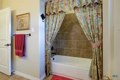 907 Shady Hollow, New Braunfels, TX 78132 - Photo 30
