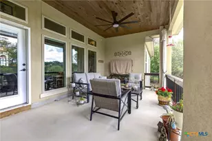 907 Shady Hollow, New Braunfels, TX 78132 - Photo 34
