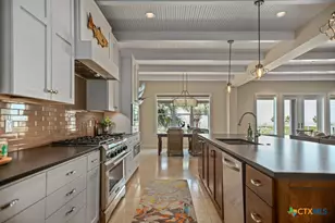 460 Bay Club Dr, Seadrift, TX 77983 - Photo 20