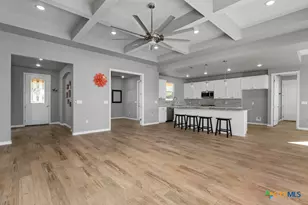 160 Red Stag Ct, Lampasas, TX 76550 - Photo 6