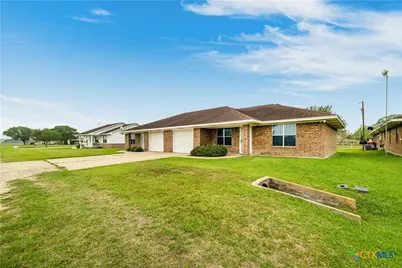 374 & 376 Navidad, Vanderbilt, TX 77991 - Photo 28