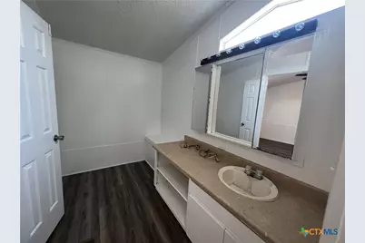 1405 Harris Hill Road #1405, San Marcos, TX 78666 - Photo 8