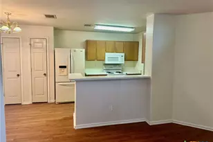 130 Cedargrove, San Marcos, TX 78666 - Photo 4