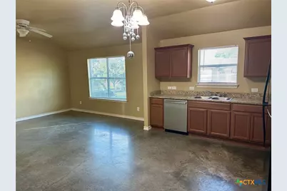 1400 Clyde Street #B, San Marcos, TX 78666 - Photo 6