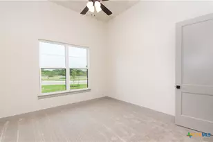 129 American Dream Way, Belton, TX 76513 - Photo 34