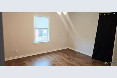 1801 Pleasant Green Drive, Victoria, TX 77905 - Photo 8