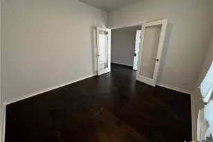 101 Tripoli Cv, Liberty Hill, TX 78642 - Photo 6