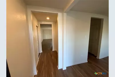 1024 Riverdale Cove, Jarrell, TX 76537 - Photo 2