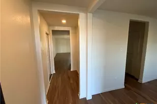 1024 Riverdale Cove, Jarrell, TX 76537 - Photo 2