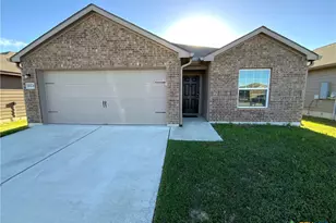 1024 Riverdale Cove, Jarrell, TX 76537 - Photo 1