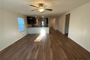 1024 Riverdale Cove, Jarrell, TX 76537 - Photo 8