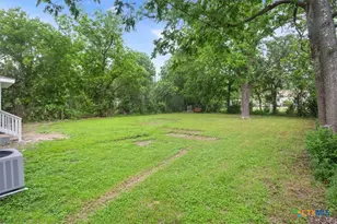 1412 E Avenue D, Temple, TX 76501 - Photo 22