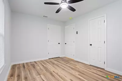 1412 E Avenue D, Temple, TX 76501 - Photo 22