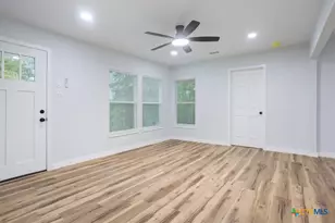 1412 E Avenue D, Temple, TX 76501 - Photo 6
