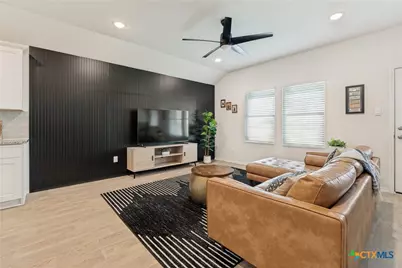 438 Kayden Point, New Braunfels, TX 78130 - Photo 6