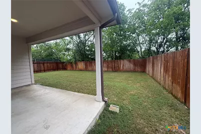 210 Addison Place, Lockhart, TX 78644 - Photo 14