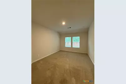 210 Addison Place, Lockhart, TX 78644 - Photo 12