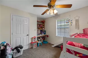 123 & 125 6th St, Vanderbilt, TX 77991 - Photo 18