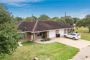 123 & 125 6th St, Vanderbilt, TX 77991 - Photo 20