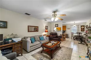 123 & 125 6th St, Vanderbilt, TX 77991 - Photo 4